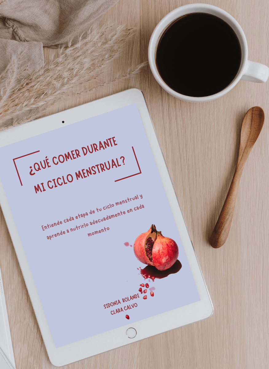 ebook que comer durante mi ciclo menstrual y taza de cafe