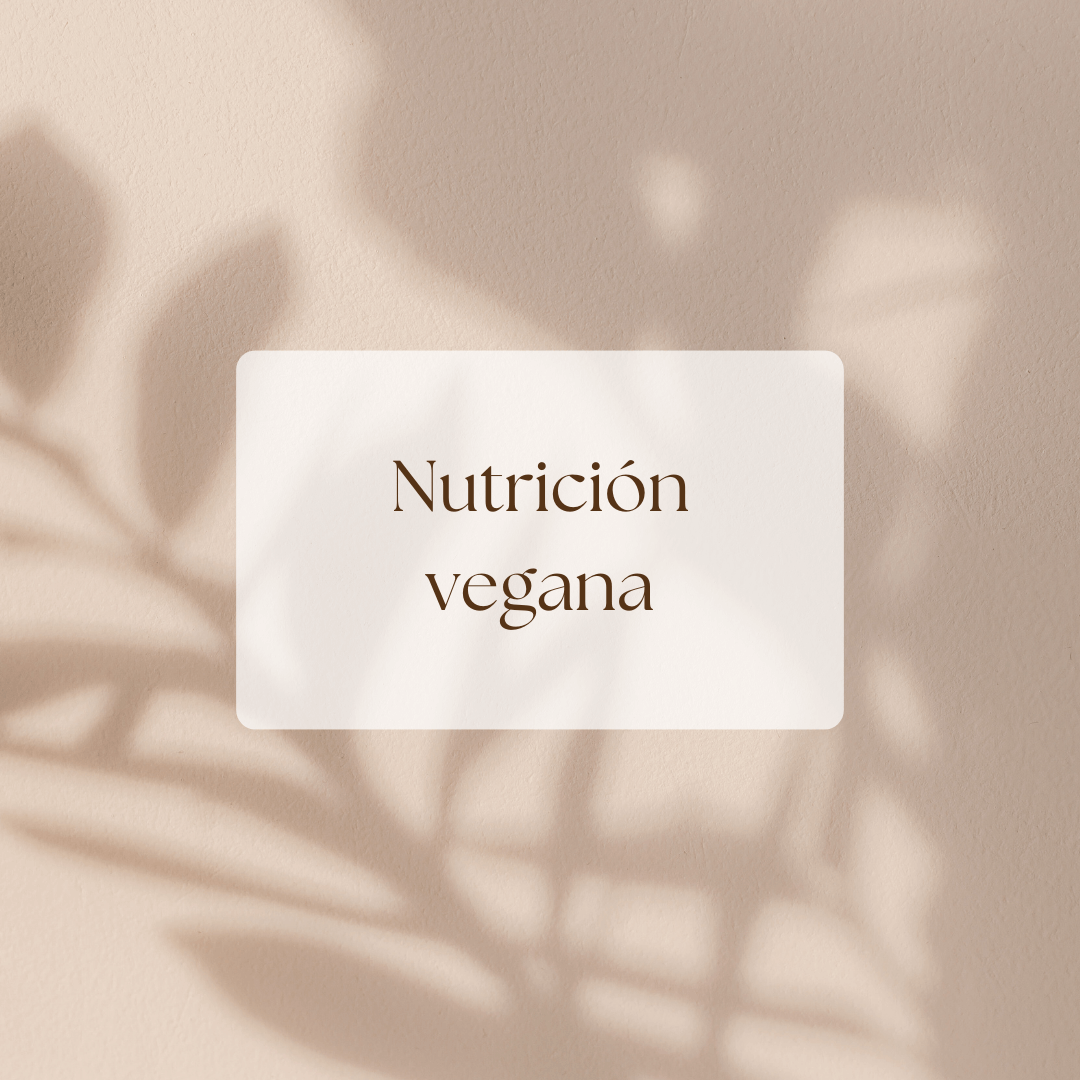 hojas y texto servicio nutricion vegana