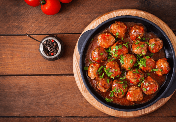 Albóndigas en Salsa de Vino